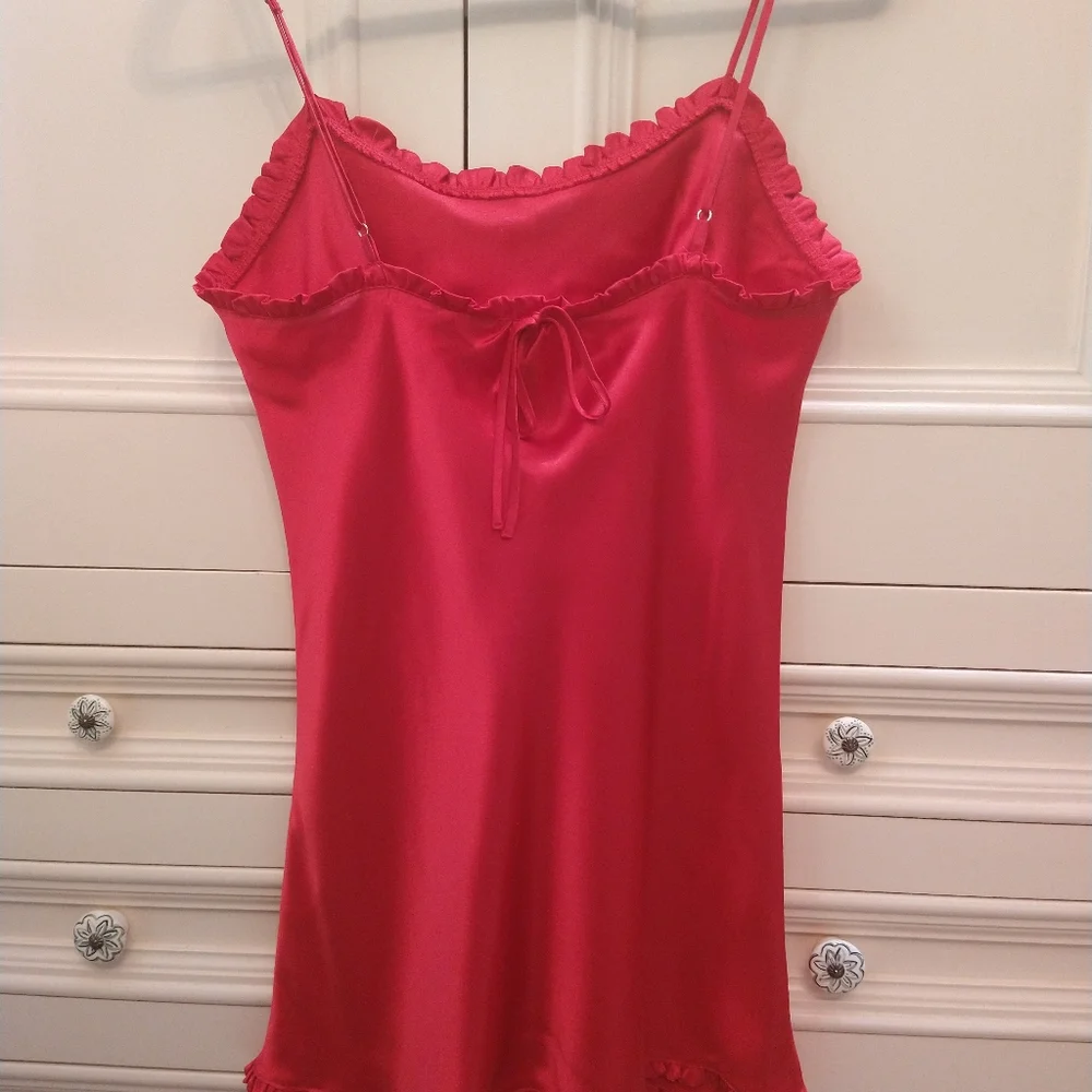 Vintage Victoria's Secret Angel Sz S Red Camisole 100 % Polyester Ruffle Angel - Picture 4 of 10